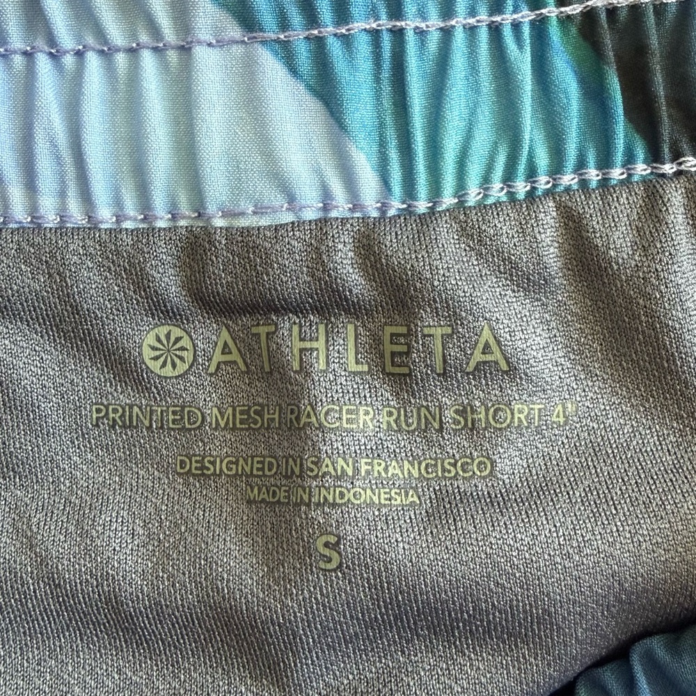 Athleta Printed Mesh Racer Run Short 4" - Picture 3 of 7